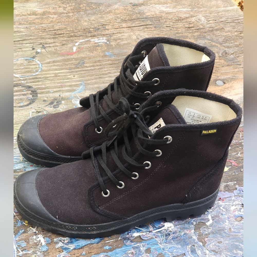 Palladium Men's Black Canvas Boots